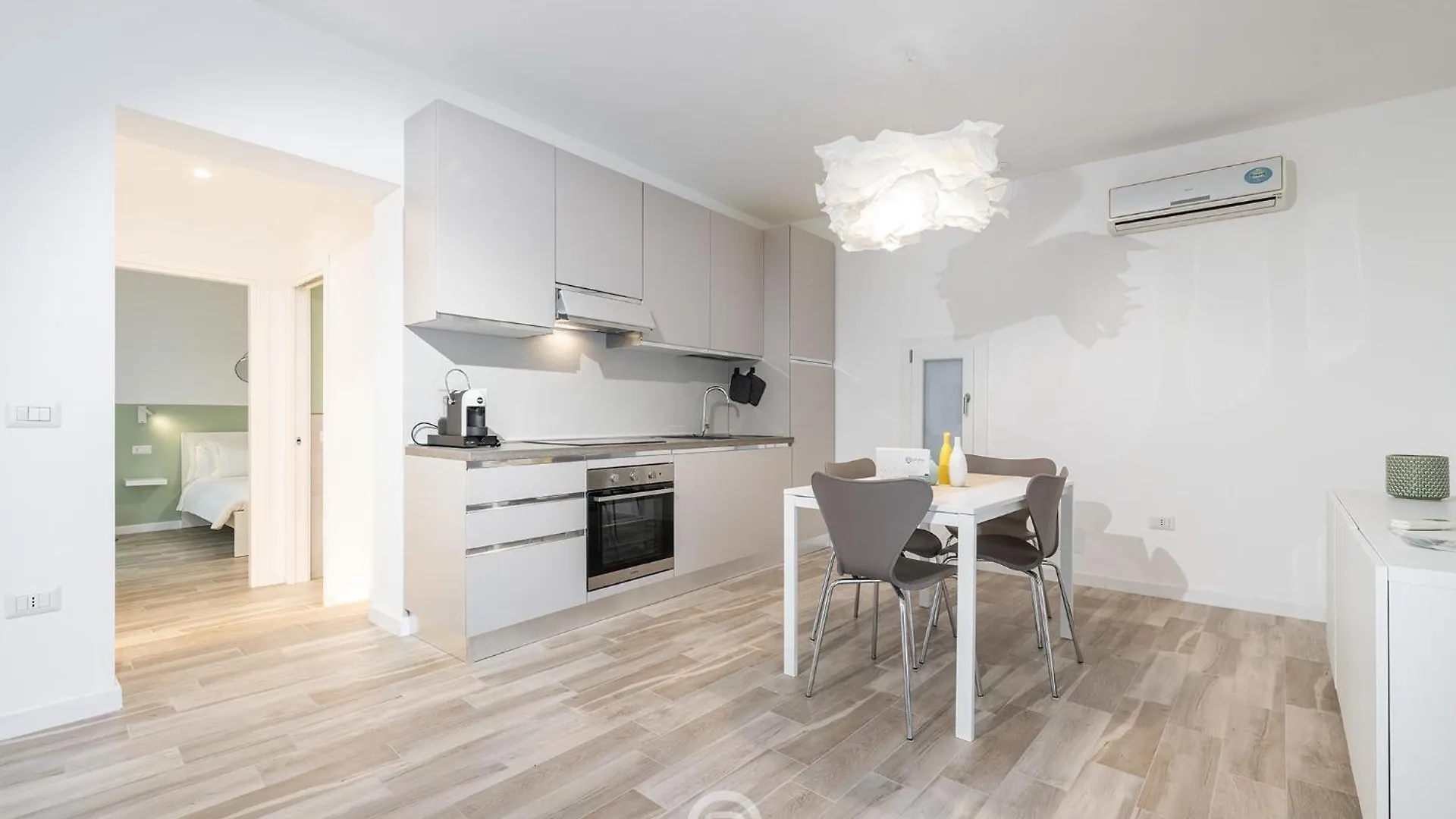 Alice House Apartman Cagliari 0*,  Olaszország